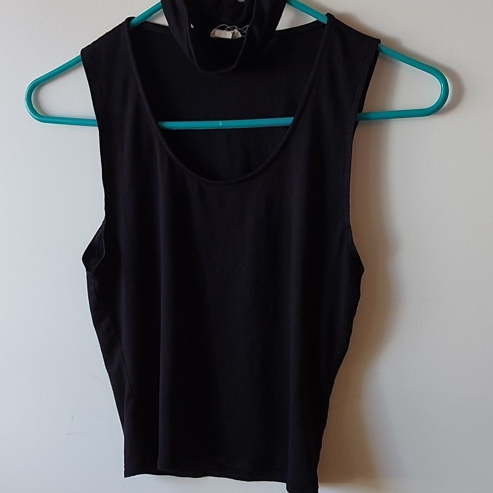 Garage Crop Top Size Small - Picture 2 of 5